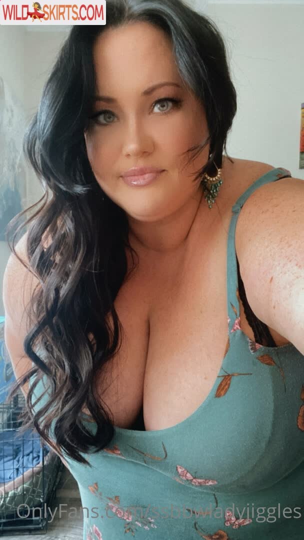 Ssbbwladyjiggles nude leaked photo #47