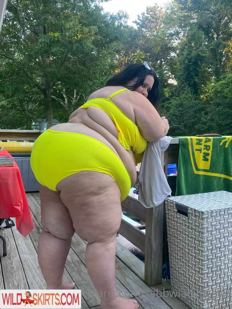 Ssbbwladyjiggles nude leaked photo #59