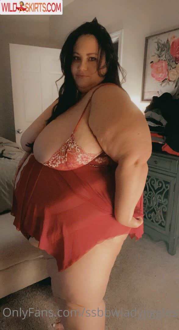 Ssbbwladyjiggles nude leaked photo #82