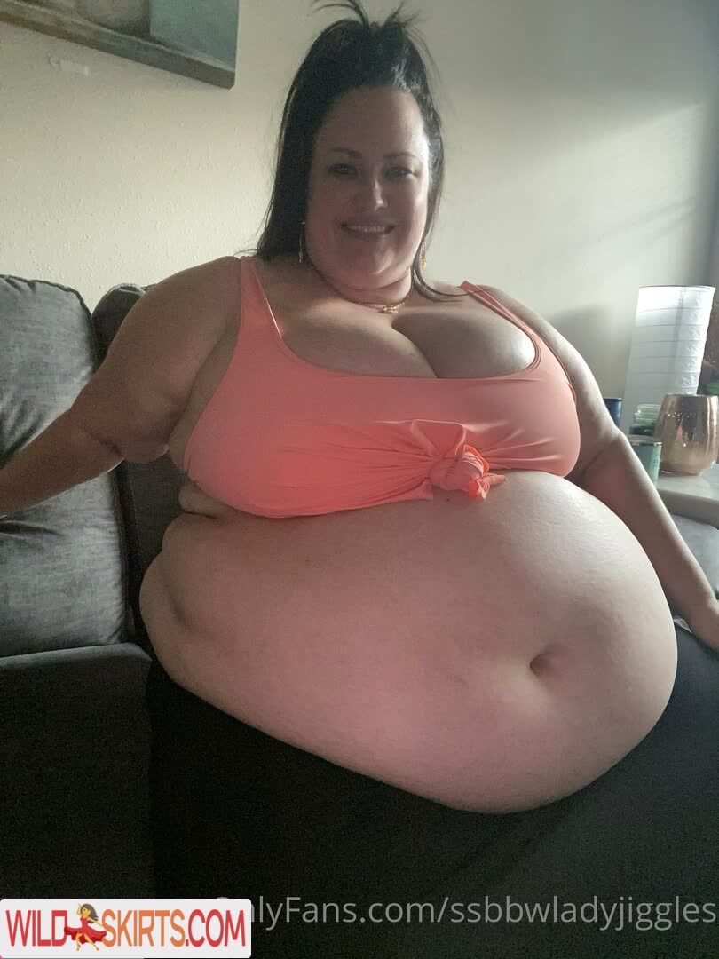 Ssbbwladyjiggles nude leaked photo #101