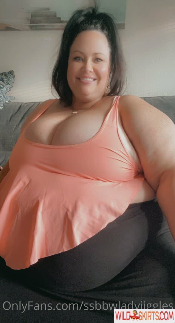 Ssbbwladyjiggles nude leaked photo #109