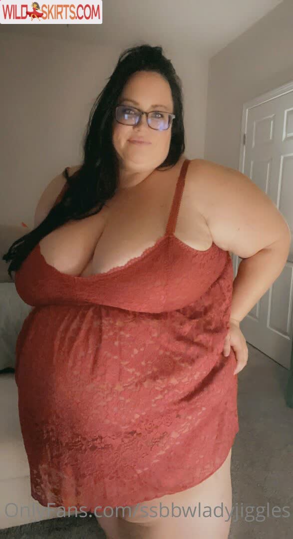 Ssbbwladyjiggles nude leaked photo #144