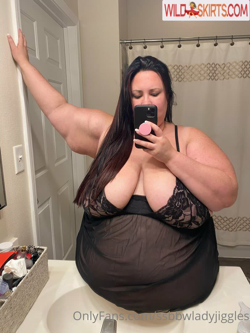 Ssbbwladyjiggles nude leaked photo #156