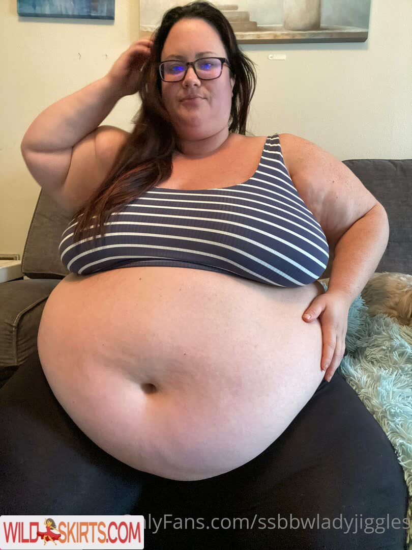 Ssbbwladyjiggles nude leaked photo #288