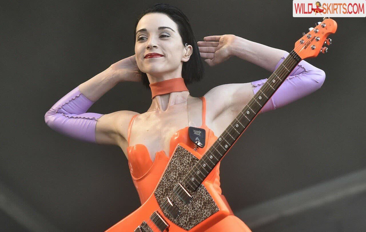 St Vincent nude leaked photo #45