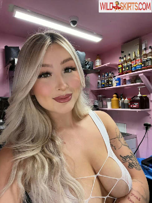 Stacked Blonde / Barista Kieli.cakez / kieli.cakez / kielicakez nude Instagram leaked photo #1