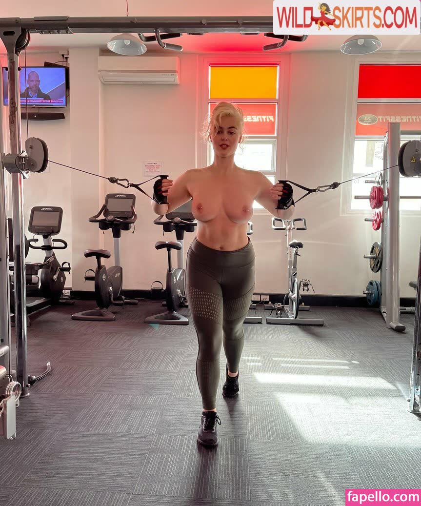 Stefania Ferrario / stefania_model / stefaniaferrario nude OnlyFans, Patreon, Instagram leaked photo #5