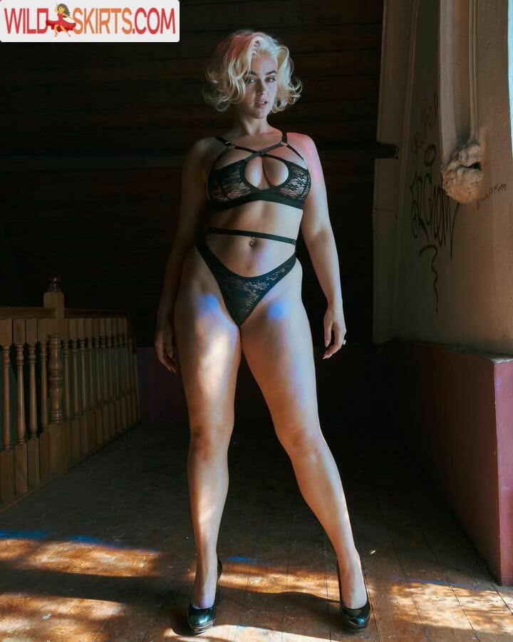 Stefania Ferrario / stefania_model / stefaniaferrario nude OnlyFans, Patreon, Instagram leaked photo