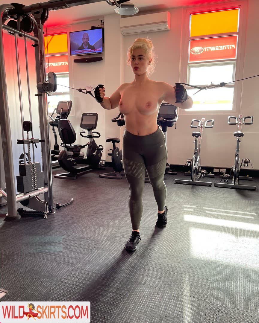 Stefania Ferrario / stefania_model / stefaniaferrario nude OnlyFans, Patreon, Instagram leaked photo #2