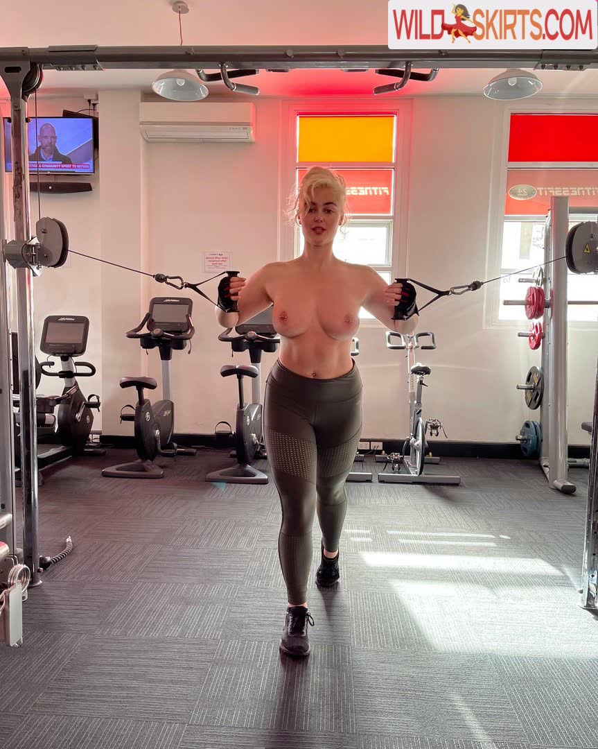 Stefania Ferrario / stefania_model / stefaniaferrario nude OnlyFans, Patreon, Instagram leaked photo #1