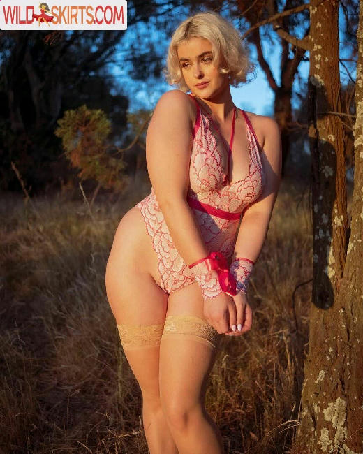 Stefania Ferrario / stefania_model / stefaniaferrario nude OnlyFans, Instagram leaked photo #2481