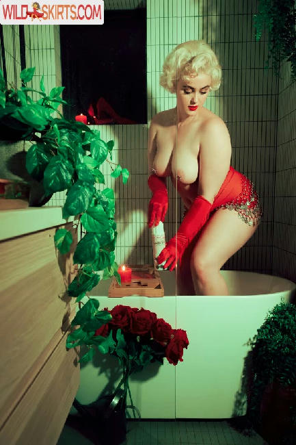 Stefania Ferrario / stefania_model / stefaniaferrario nude OnlyFans, Instagram leaked photo #2517