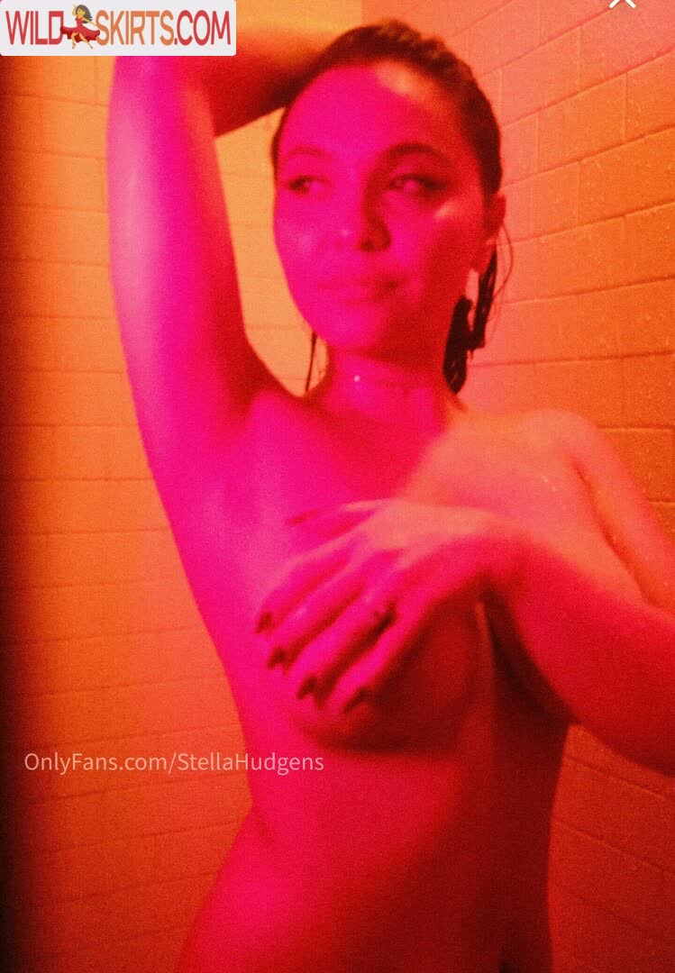 Stella Hudgens nude leaked photo #142