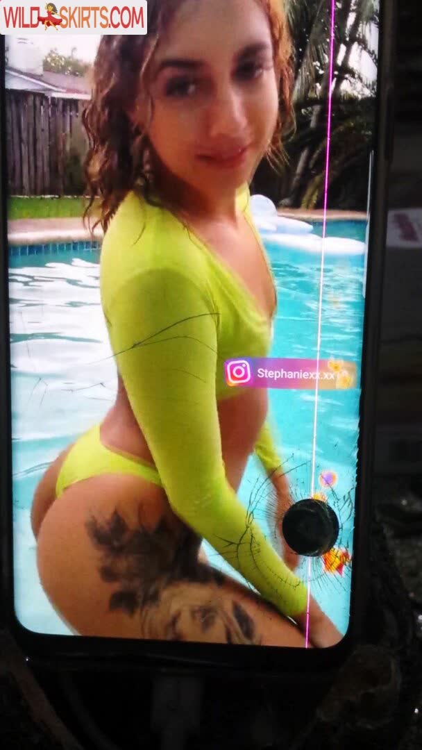 stephanielovexxx / stephanielovex.xx / stephanielovexxx nude OnlyFans, Snapchat, Instagram leaked photo