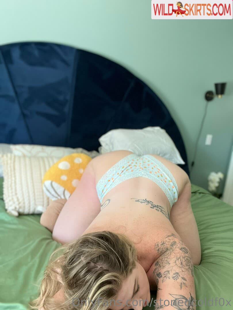 stonedcoldf0x / roastmalone_ / stonedcoldf0x / stonedcoldfox nude OnlyFans, Instagram leaked photo #8