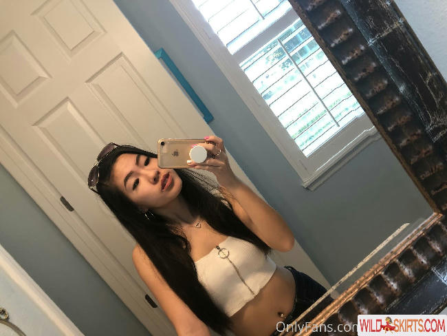 stonerlaceyyy / laceystoner / stonerlaceyyy nude OnlyFans, Instagram leaked photo #34