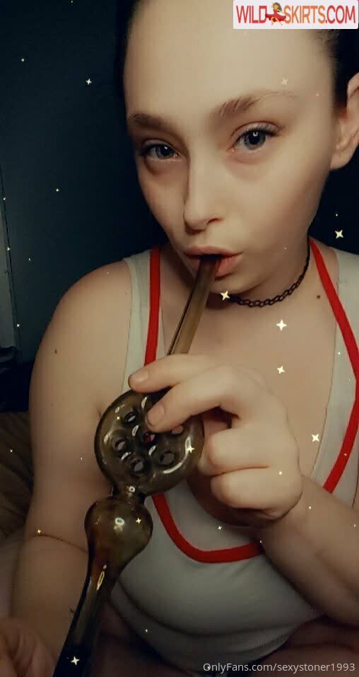 Stonermermaid420 nude leaked photo #35