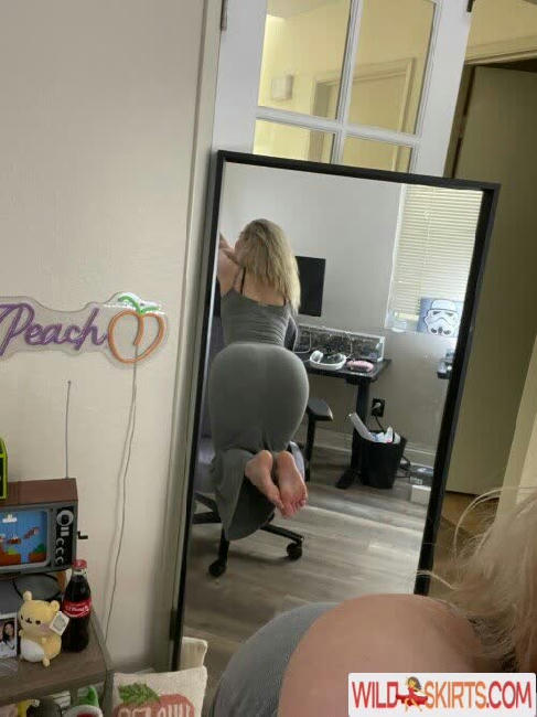 STPeach / lisapeachy / stpeach nude OnlyFans, Instagram leaked photo #25