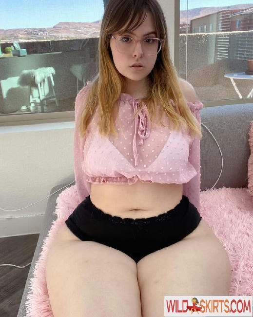 strawbrrymilk / strawbrrymilk / strawbrryymilk nude OnlyFans, Instagram leaked photo #91