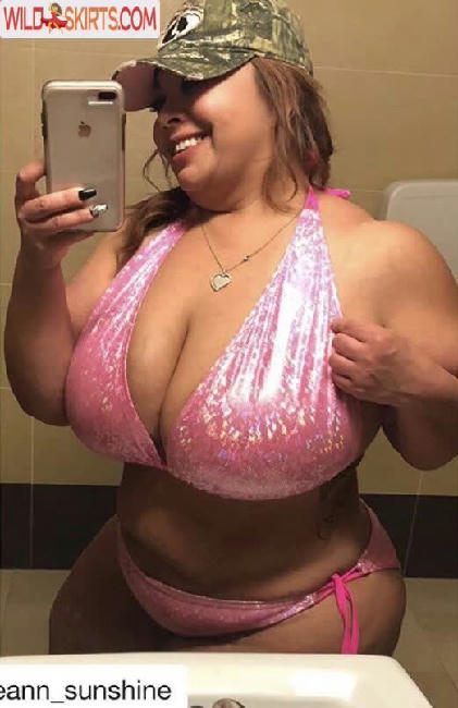 SueAnn / onlysusans / sueann_1973 / sueann_sunshine nude OnlyFans, Instagram leaked photo #143