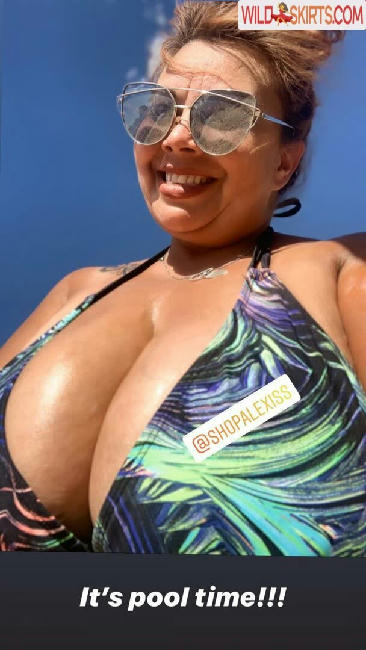 SueAnn / onlysusans / sueann_1973 / sueann_sunshine nude OnlyFans, Instagram leaked photo #394