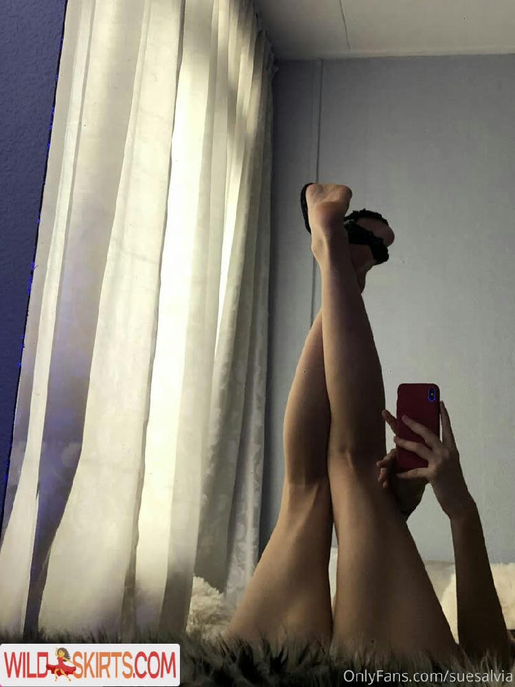 Suecuk / AcidGirlSue / Suesalvia / ThatGirlSue nude Instagram leaked photo #52