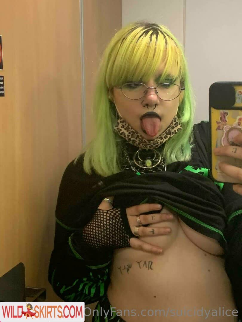 Suicidyalice nude leaked photo #7