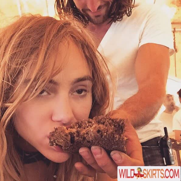 Suki Waterhouse / sukiwaterhouse nude Instagram leaked photo #19