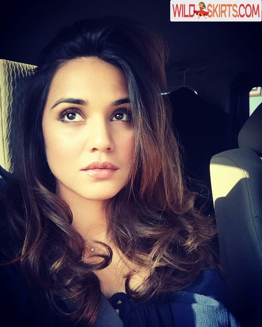 Summer Bishil / SummerBishil1 / summerybishil nude Instagram leaked photo  #26