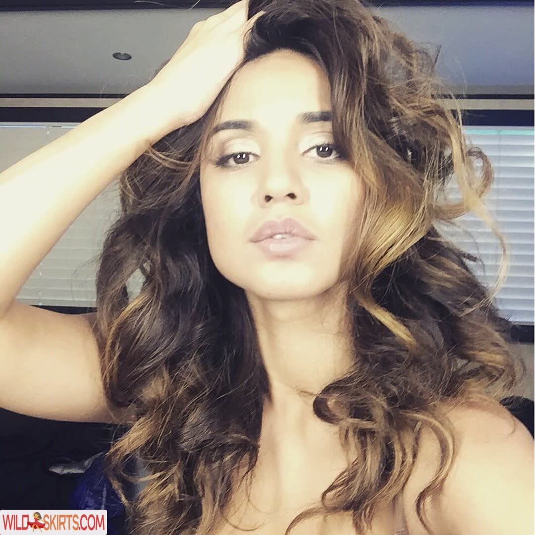 Summer Bishil nude leaked photo #49