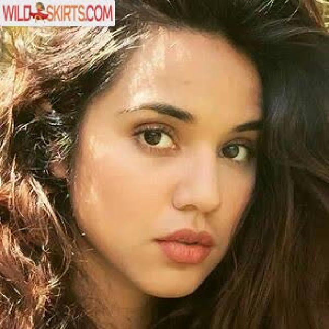 Summer Bishil / SummerBishil1 / summerybishil nude Instagram leaked photo #162