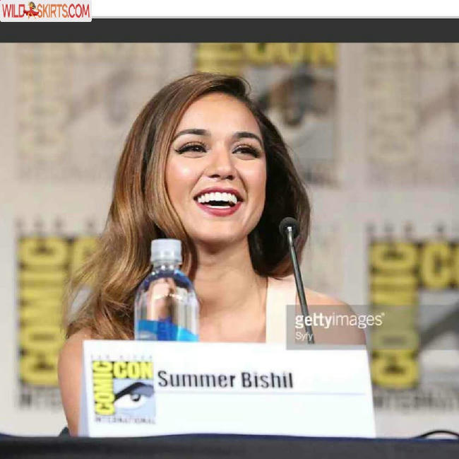 Summer Bishil / SummerBishil1 / summerybishil nude Instagram leaked photo #42