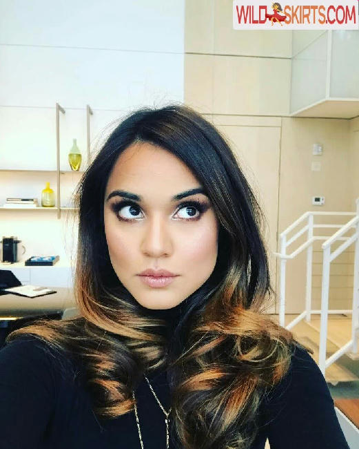 Summer Bishil / SummerBishil1 / summerybishil nude Instagram leaked photo #68