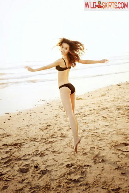 Summer Glau / glausummer nude Instagram leaked photo #10