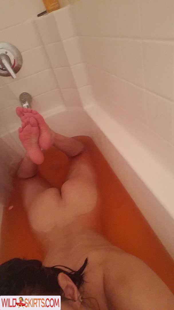 SunbutterQueen nude leaked photo #360