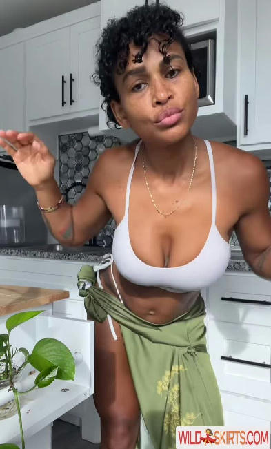 Suni Sweeney / Suni / suni.sweeney_ / sunnysuicide666 nude OnlyFans, Instagram leaked photo #4