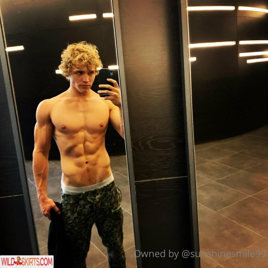 sunshynefree / cute_hunks / sunshynefree nude OnlyFans, Instagram leaked photo #6