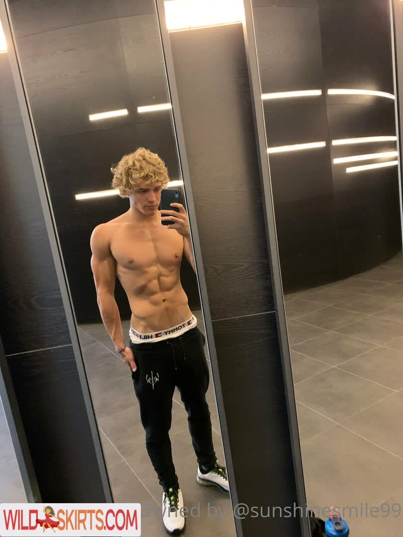 sunshynefree / cute_hunks / sunshynefree nude OnlyFans, Instagram leaked photo #9