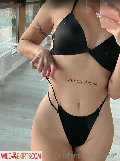 Sunsofi / sharp_category_ / sunsofi / sunsofie nude OnlyFans, Instagram leaked photo #11