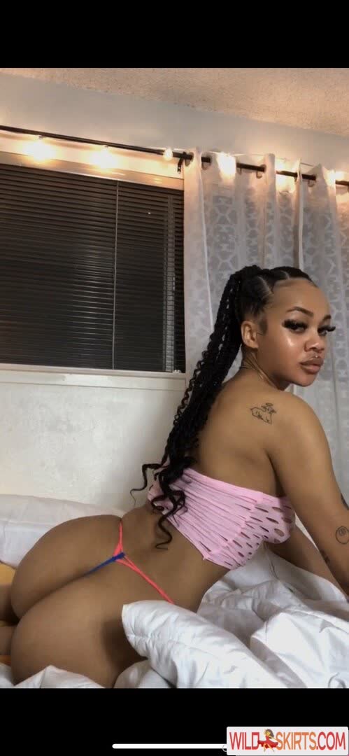 sup3rrnovaxxx / _sup3rrnova / mlkmaid / sup3rrnovaxxx nude OnlyFans, Instagram leaked photo #14