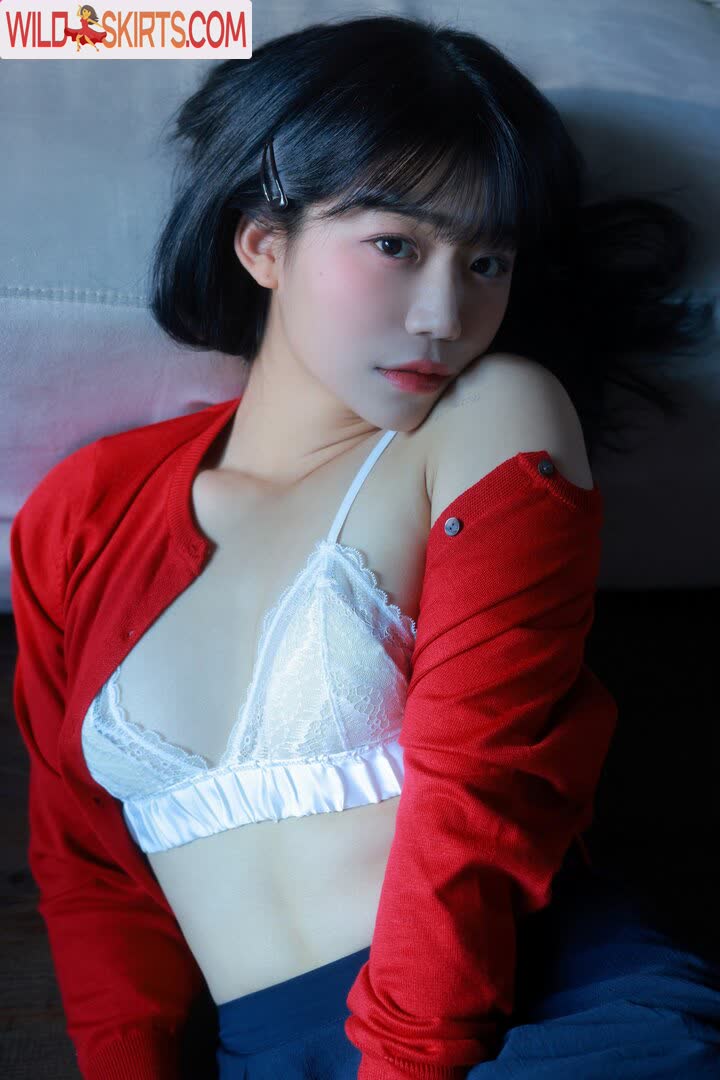 Super_yuisan nude leaked photo #15