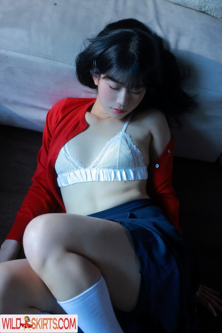 Super_yuisan nude leaked photo #23