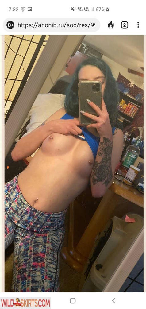 Svftkiiwio nude leaked photo #2