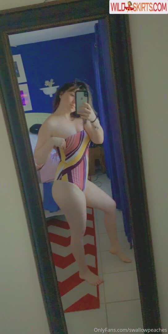 Swallowpeaches nude leaked photo #16