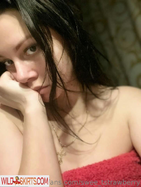 swee_tstrawberry / swee_tstrawberry / sweetstrawberry nude OnlyFans, Instagram leaked photo #68