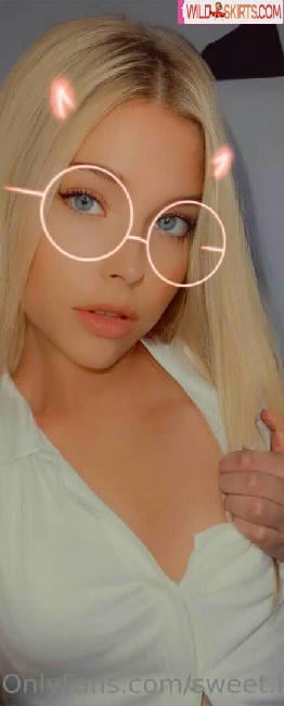 Sweet Little Mia / sweet.littlemia / sweetlittlemia nude OnlyFans, Instagram leaked photo #15