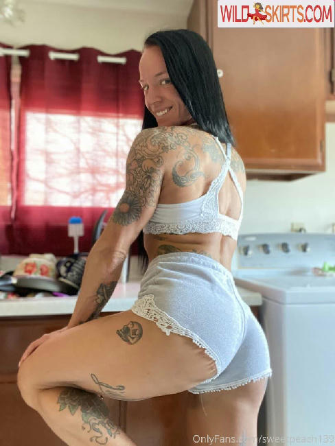 sweetpeach139 / sweetpeach139 / sweetxxpea_ nude OnlyFans, Instagram leaked photo #49