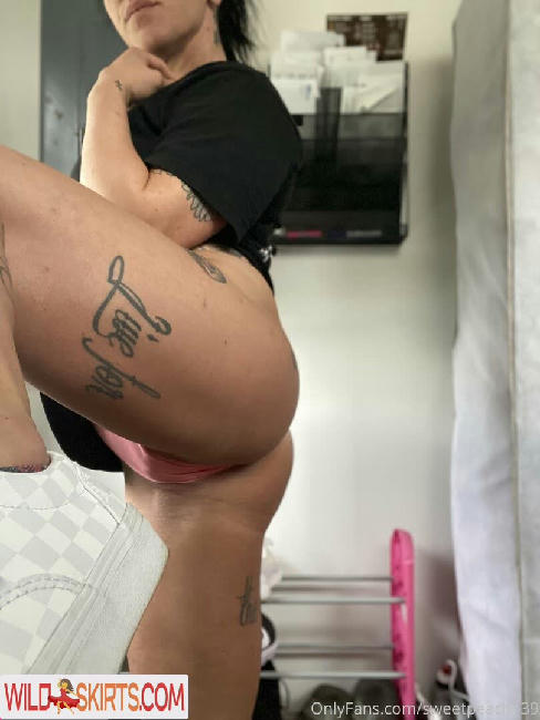 sweetpeach139 / sweetpeach139 / sweetxxpea_ nude OnlyFans, Instagram leaked photo #61