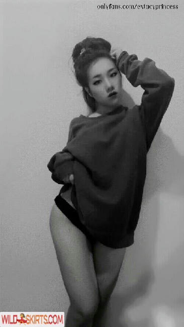 sxxxtacy / Hmong / SEXTACY / sxxxtacy nude OnlyFans leaked photo #28