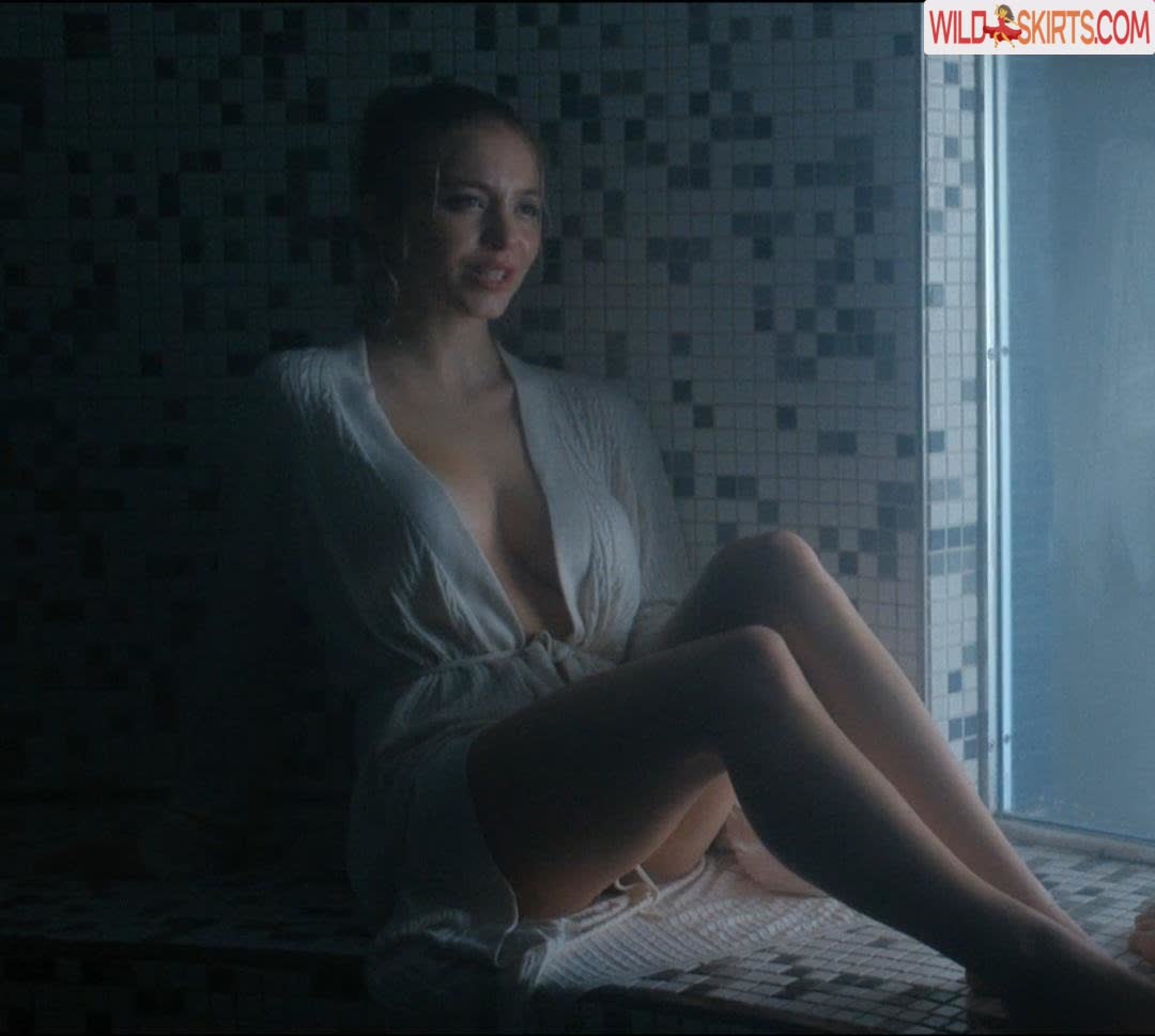 Sydney Sweeney nude leaked photo #279